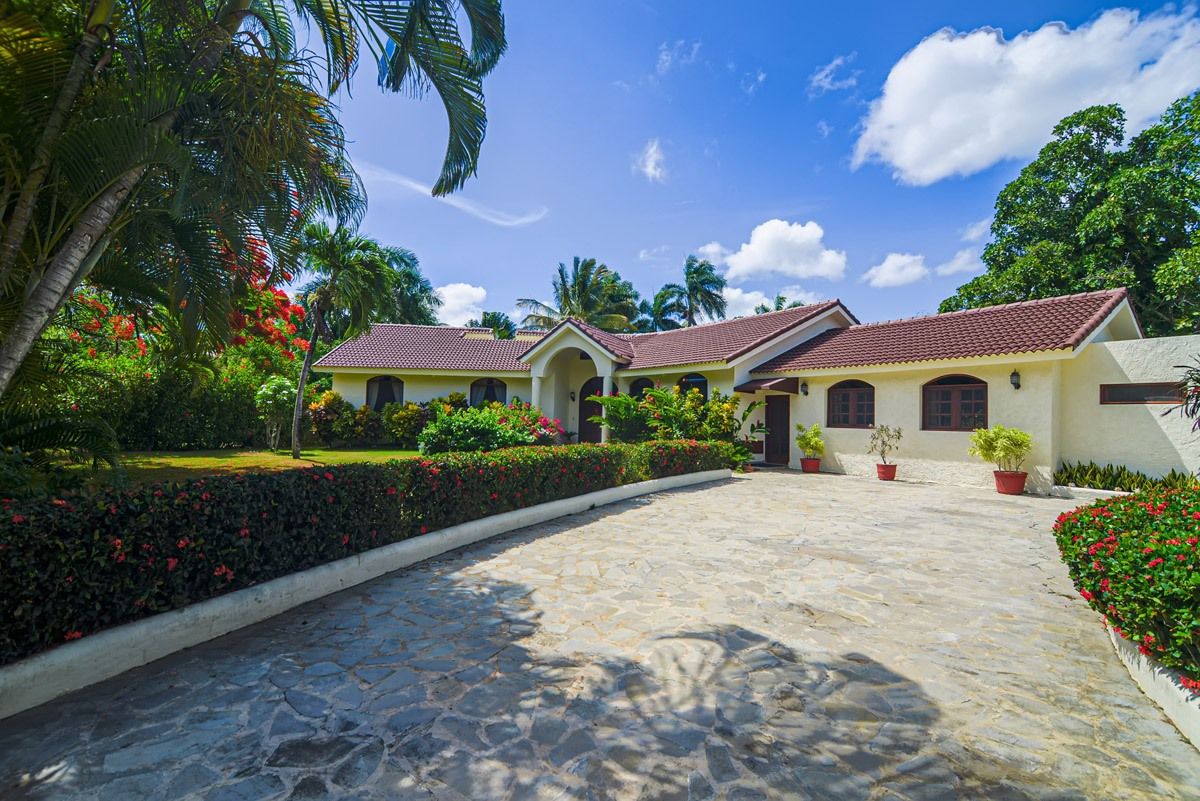 Вилла в Сосуа, Доминиканская Республика, 325 м² - фото 2