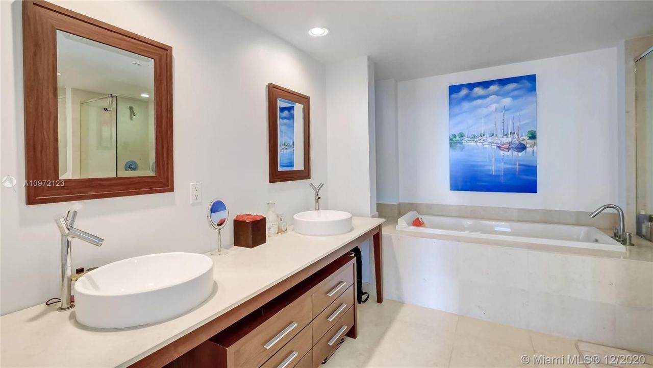 Квартира в Майами, США, 140 м² - фото 9