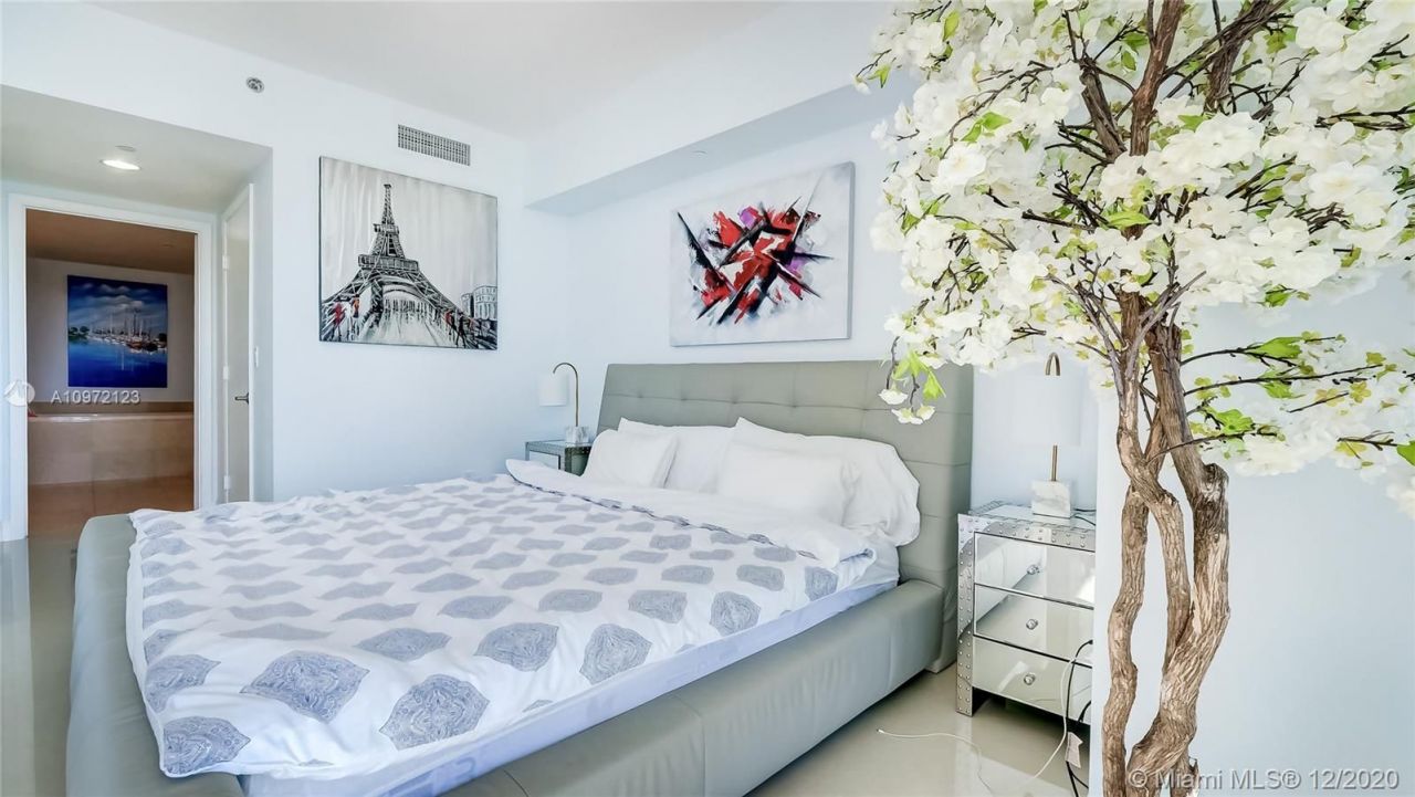 Квартира в Майами, США, 140 м² - фото 11