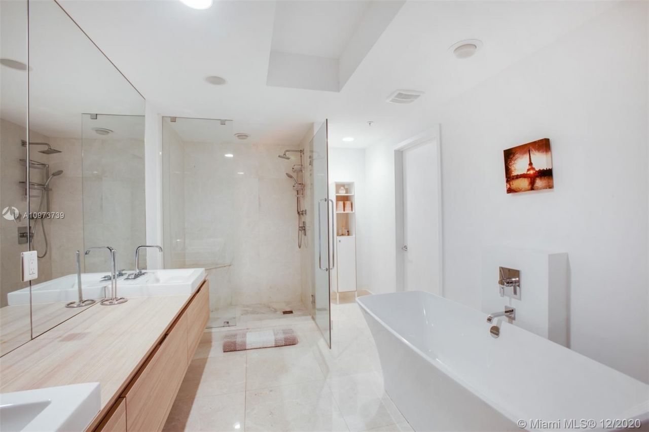 Квартира в Майами, США, 200 м² - фото 7