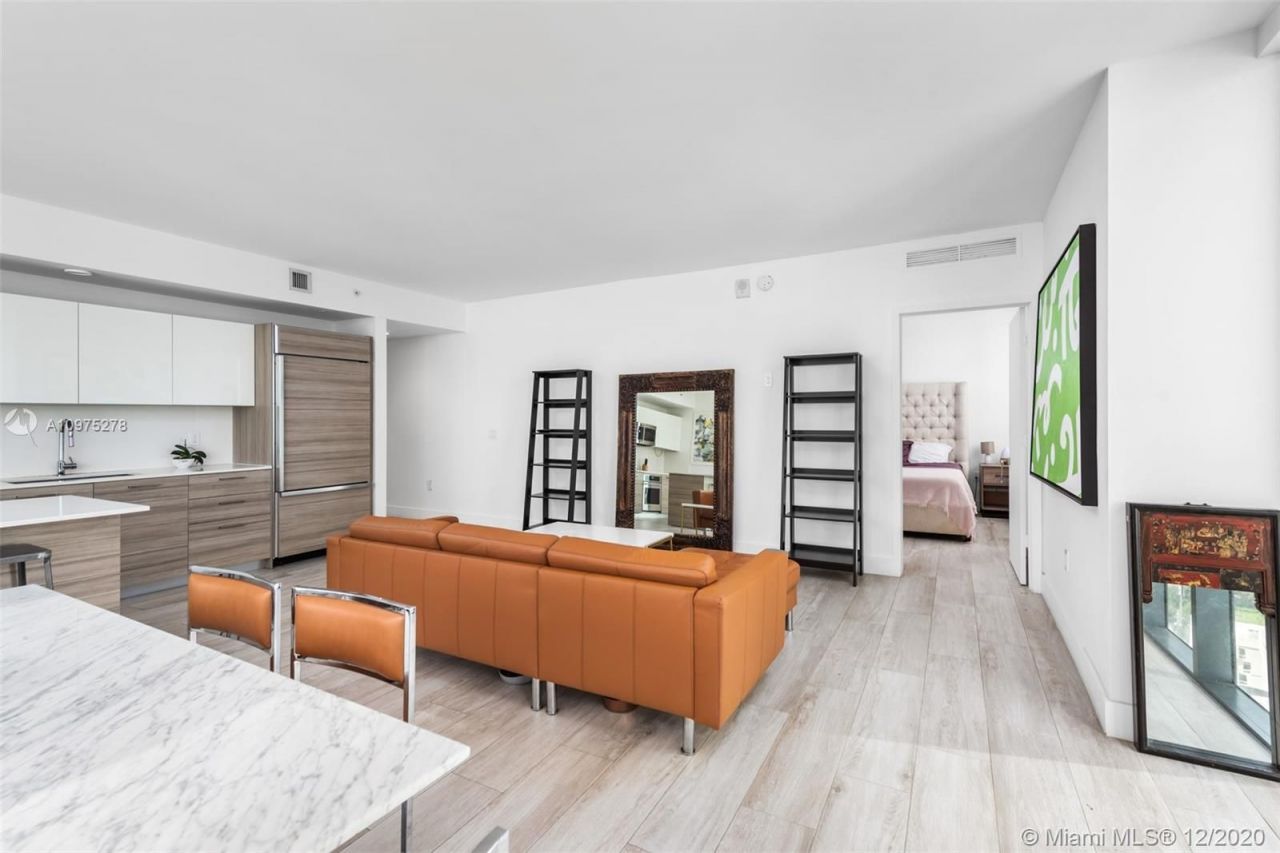 Квартира в Майами, США, 130 м² - фото 4