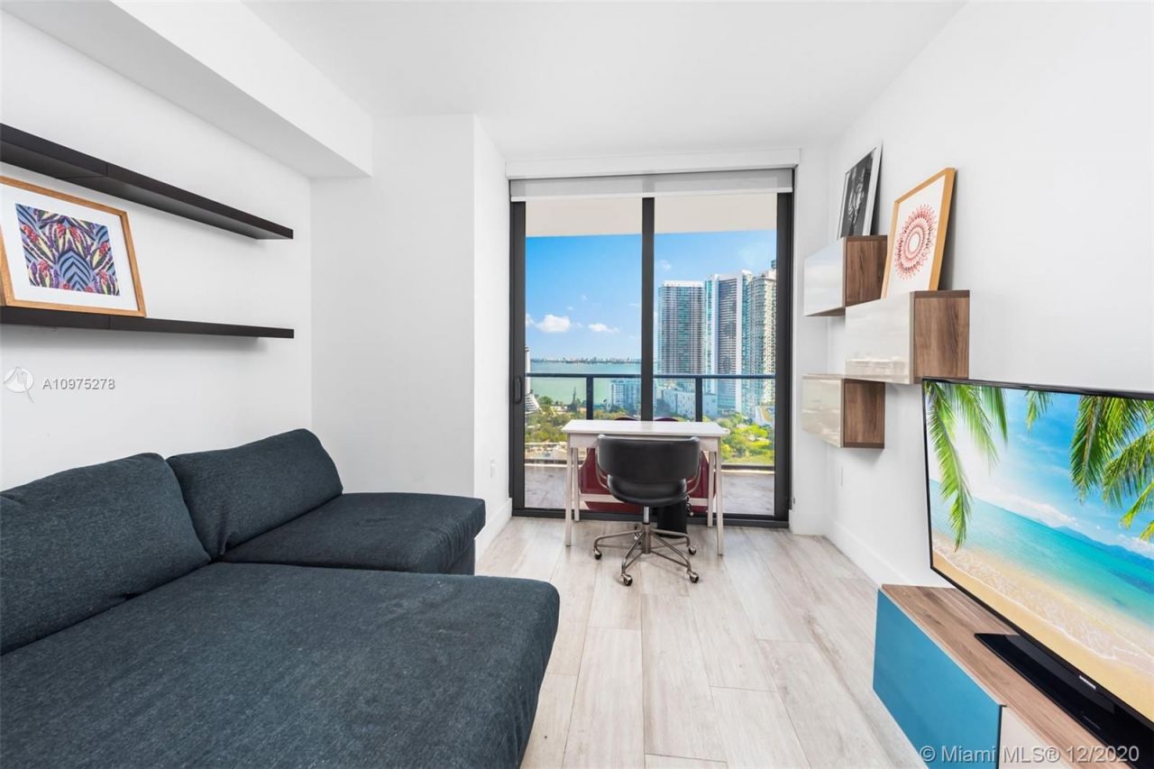 Квартира в Майами, США, 130 м² - фото 9