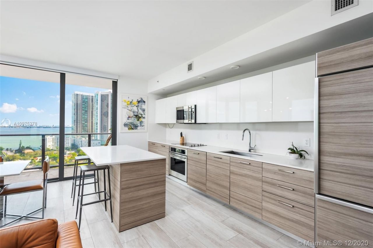 Квартира в Майами, США, 130 м² - фото 12