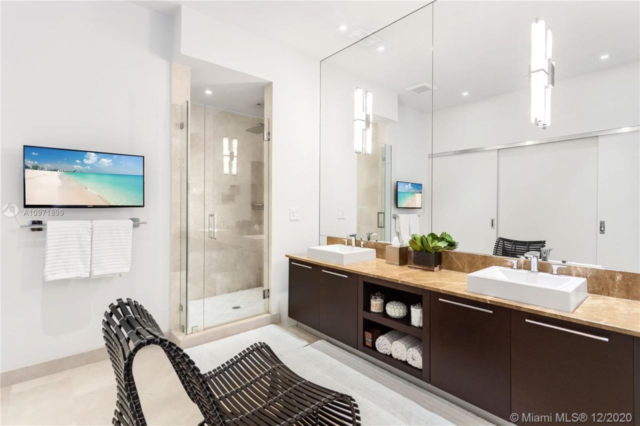 Квартира в Майами, США, 130 м² - фото 4