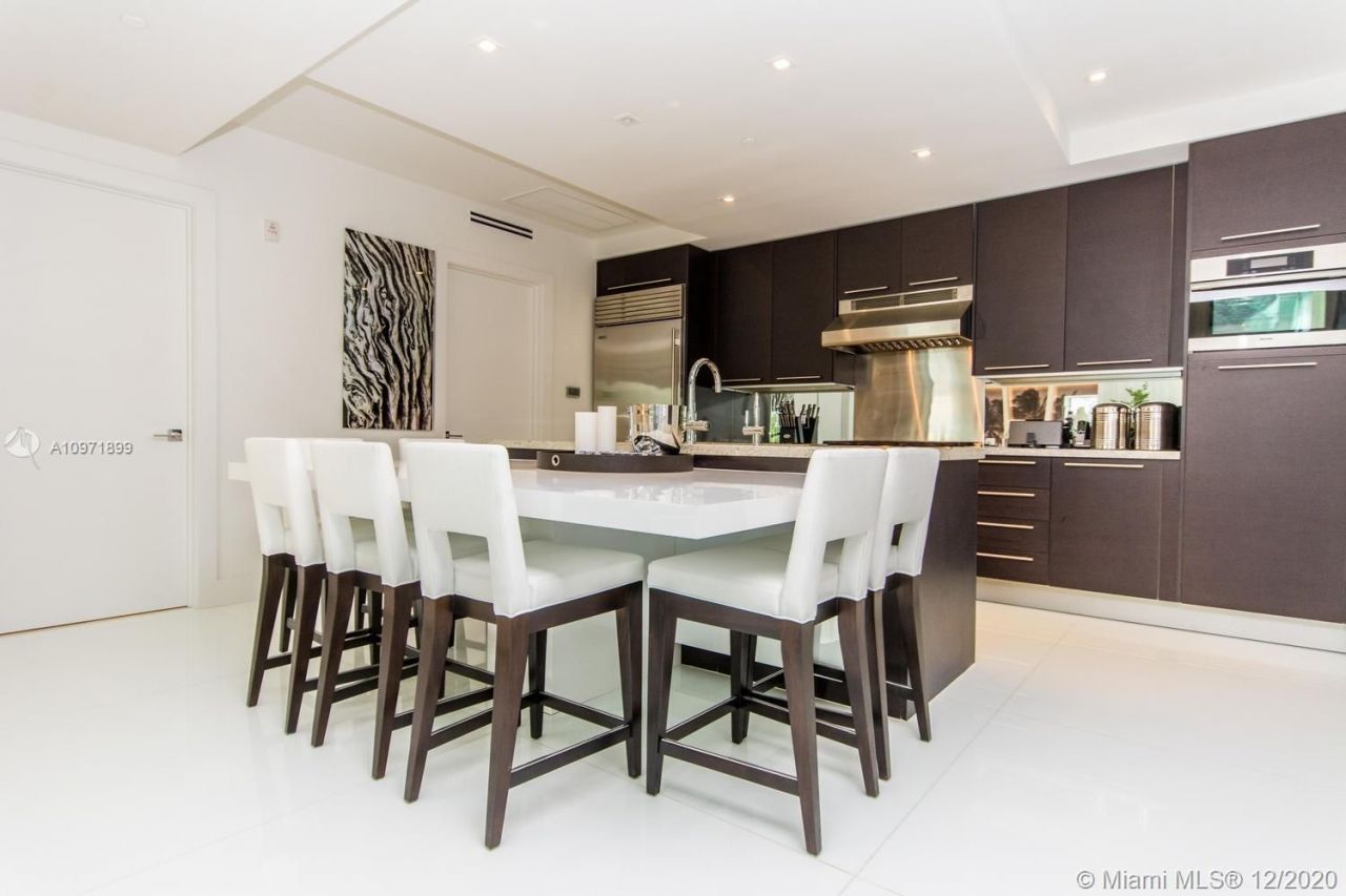 Квартира в Майами, США, 130 м² - фото 15