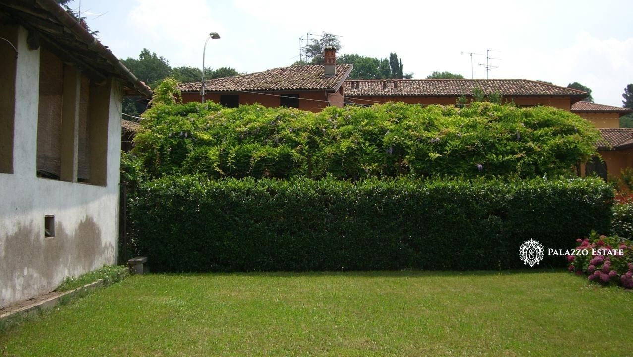 Отель, гостиница в Эрбе, Италия, 920 м² - фото 5