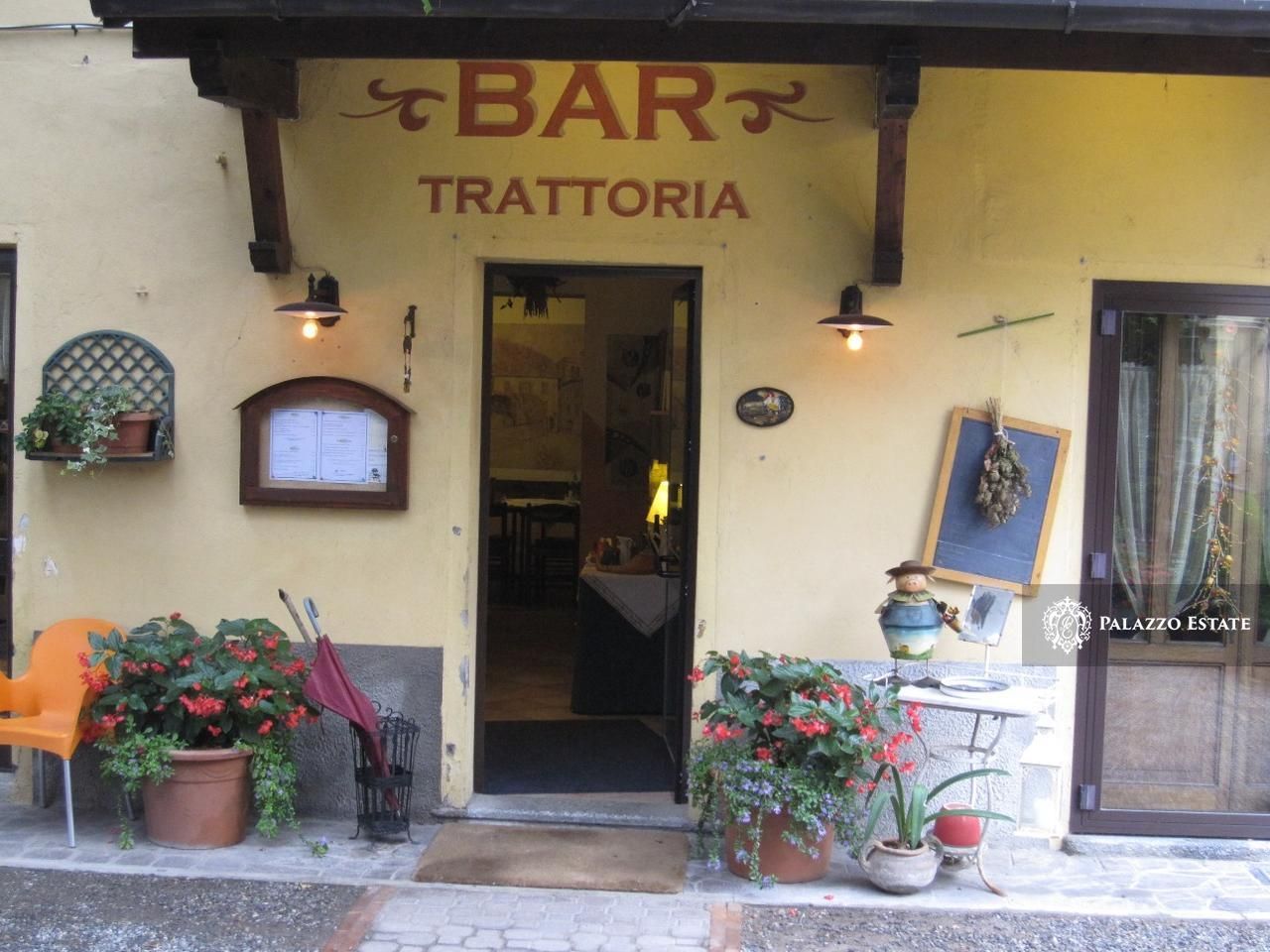 Отель, гостиница в Эрбе, Италия, 920 м² - фото 7