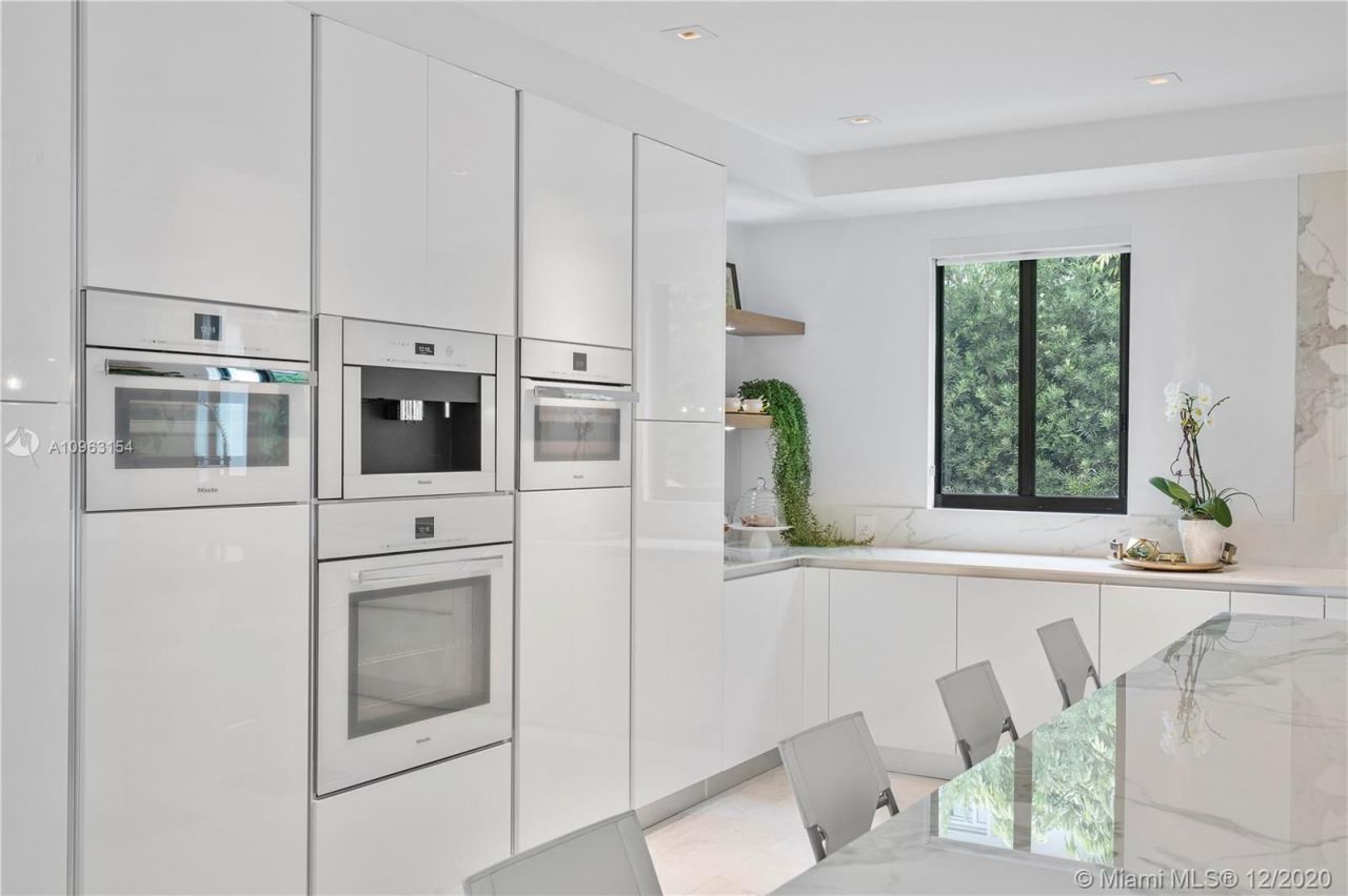 Вилла в Майами, США, 400 м² - фото 10