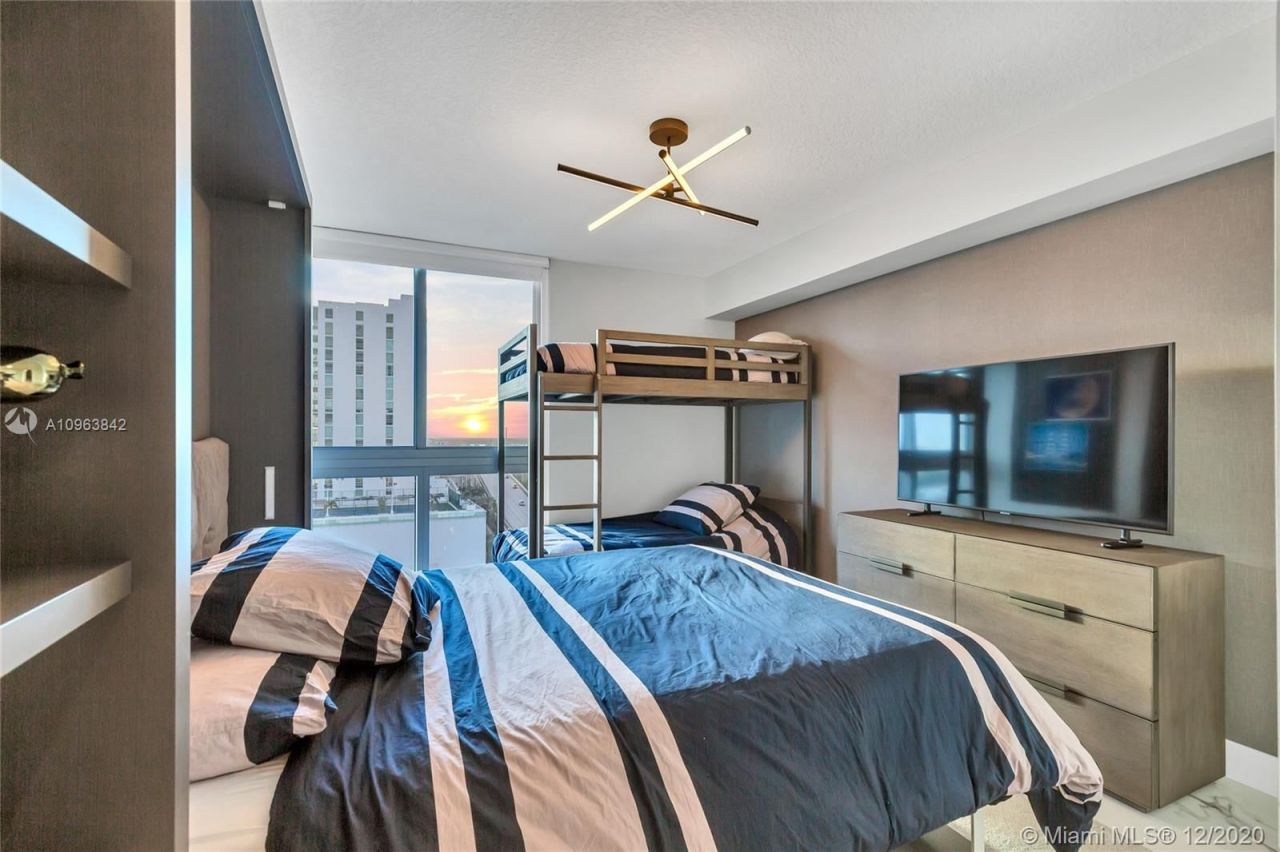 Квартира в Майами, США, 170 м² - фото 5