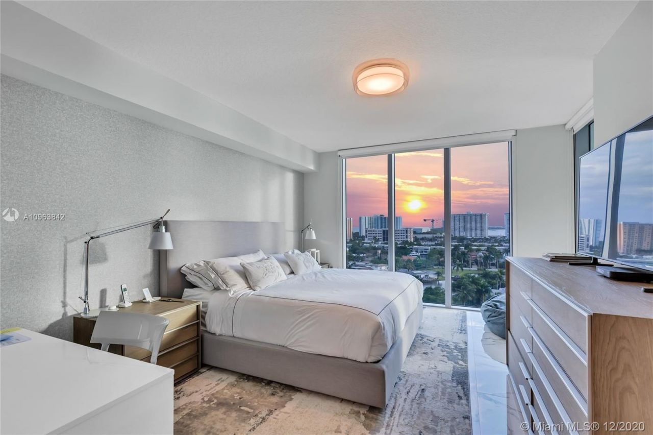 Квартира в Майами, США, 170 м² - фото 8