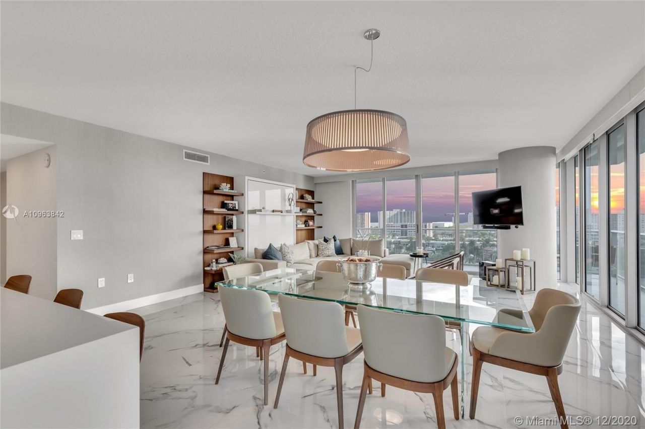 Квартира в Майами, США, 170 м² - фото 16