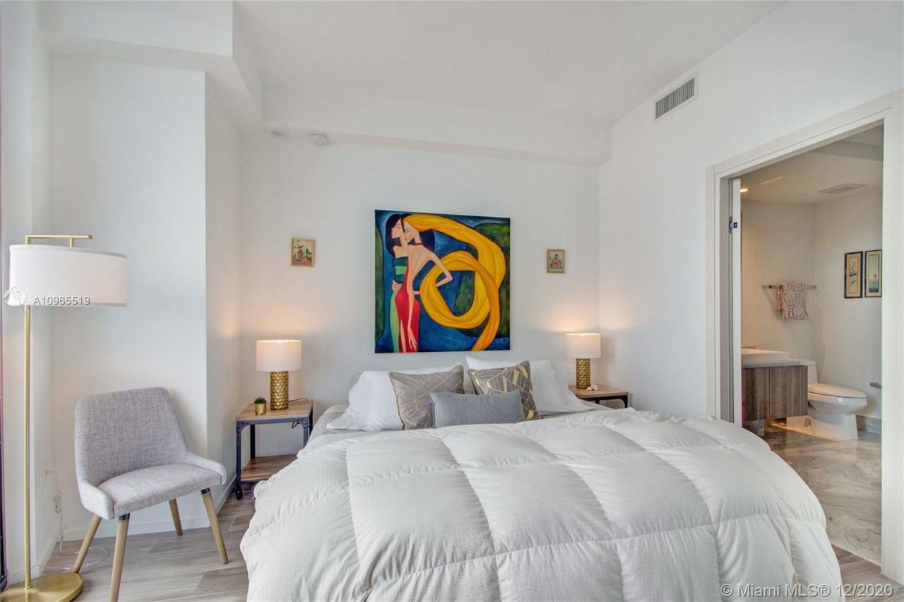 Квартира в Майами, США, 120 м² - фото 12