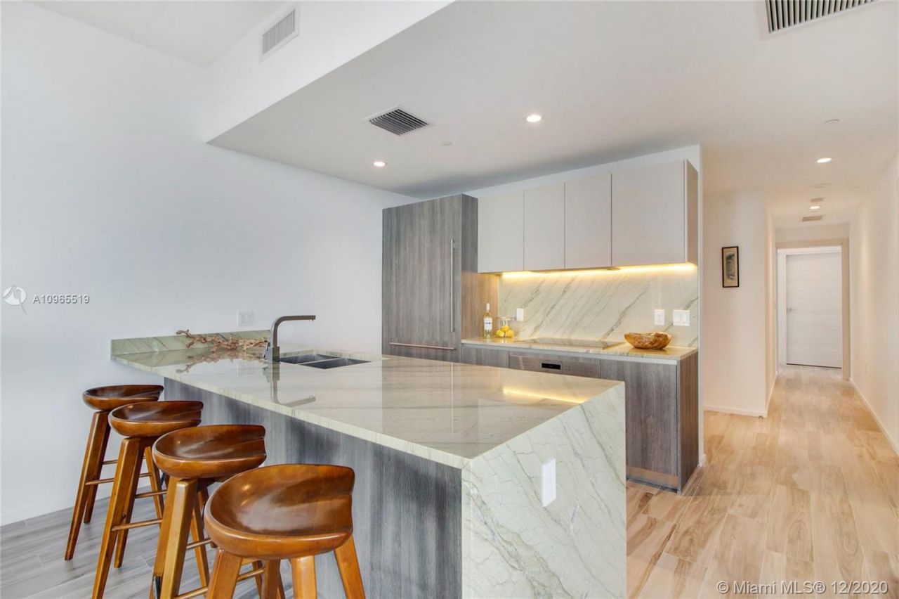 Квартира в Майами, США, 120 м² - фото 14