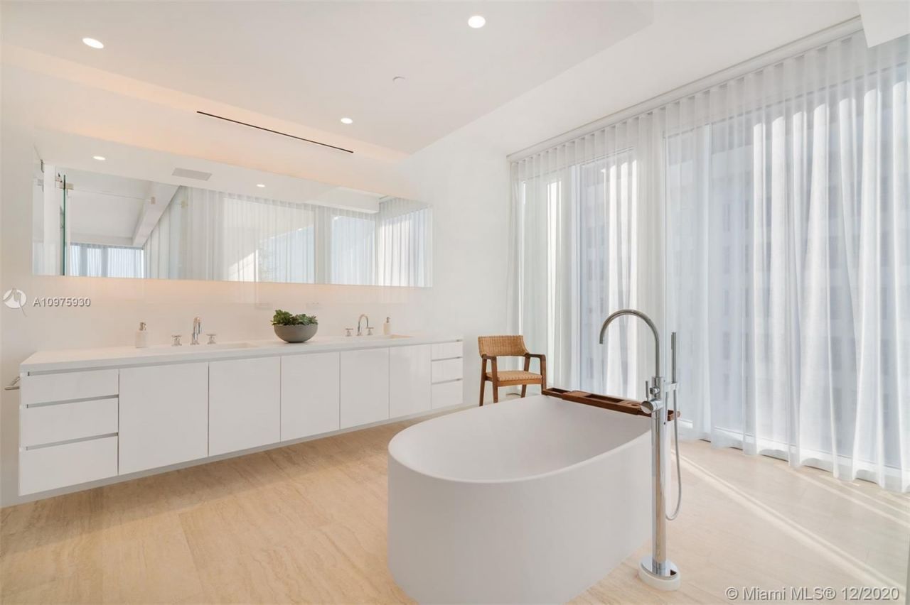 Квартира в Майами, США, 200 м² - фото 3