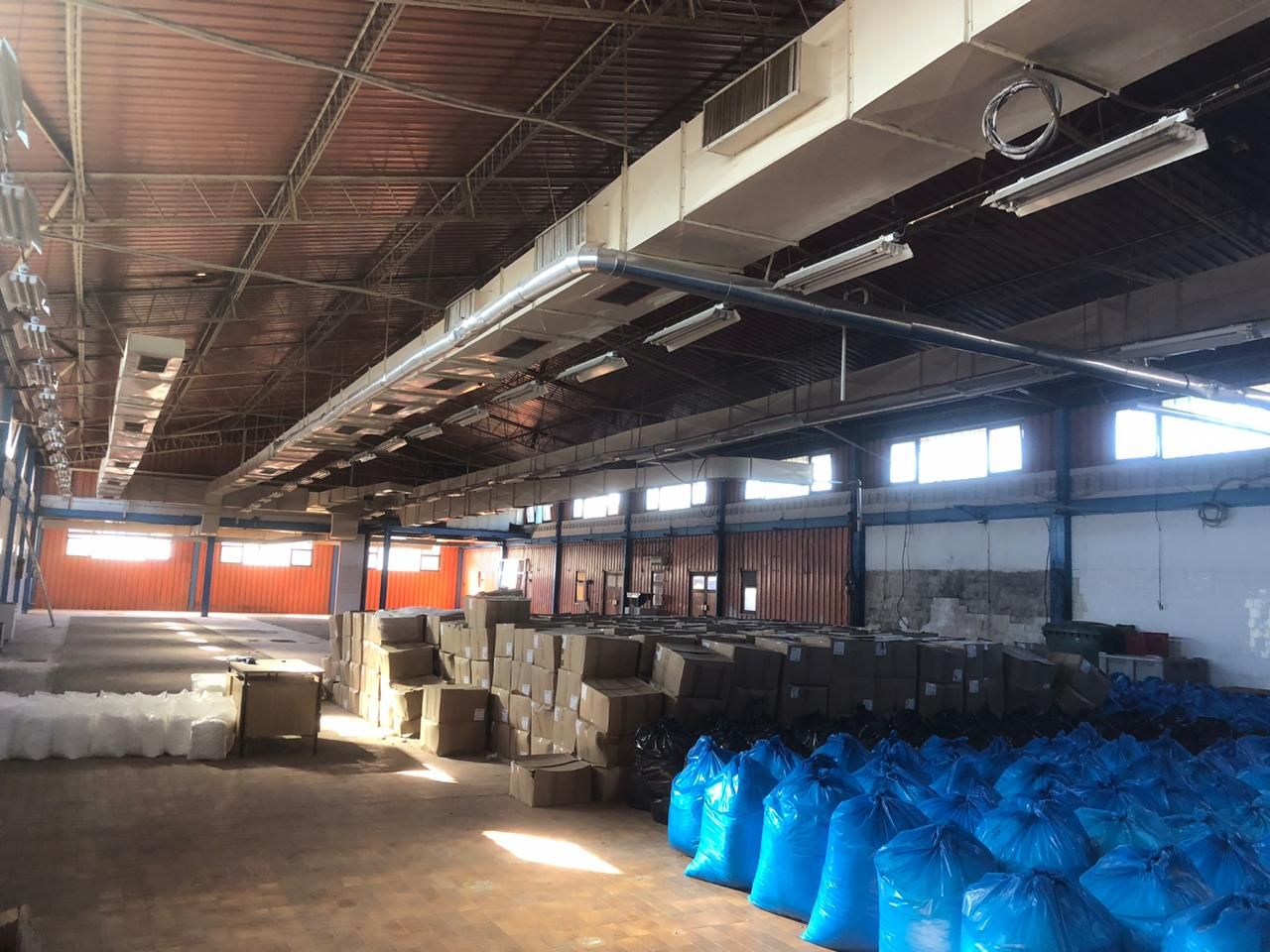 Кафе, ресторан в Улцине, Черногория, 2 000 м² - фото 17