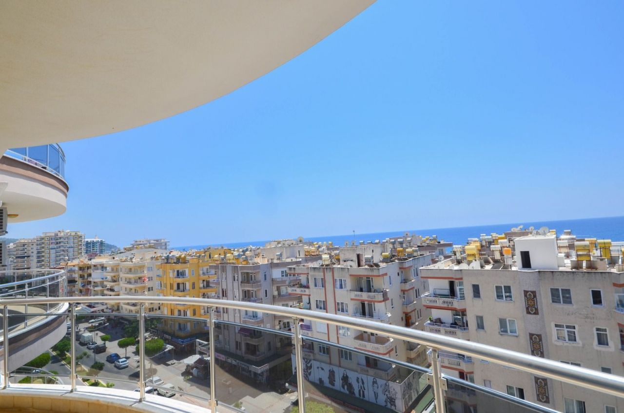 Квартира в Алании, Турция, 120 м² - фото 1