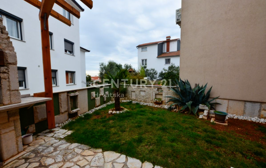 Дом в Ровини, Хорватия, 133.76 м² - фото 1