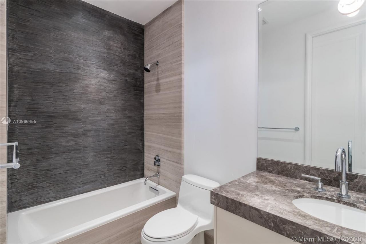 Квартира в Майами, США, 420 м² - фото 11