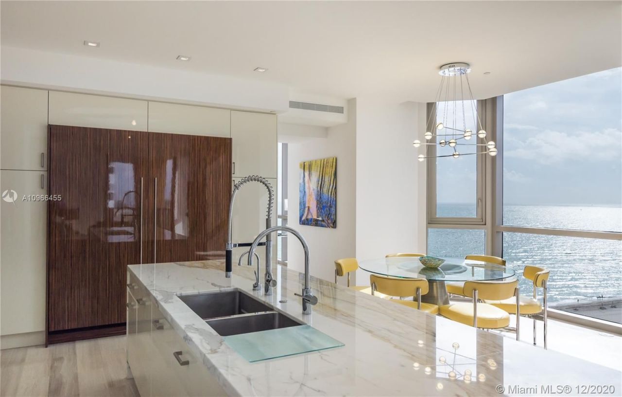 Квартира в Майами, США, 420 м² - фото 12