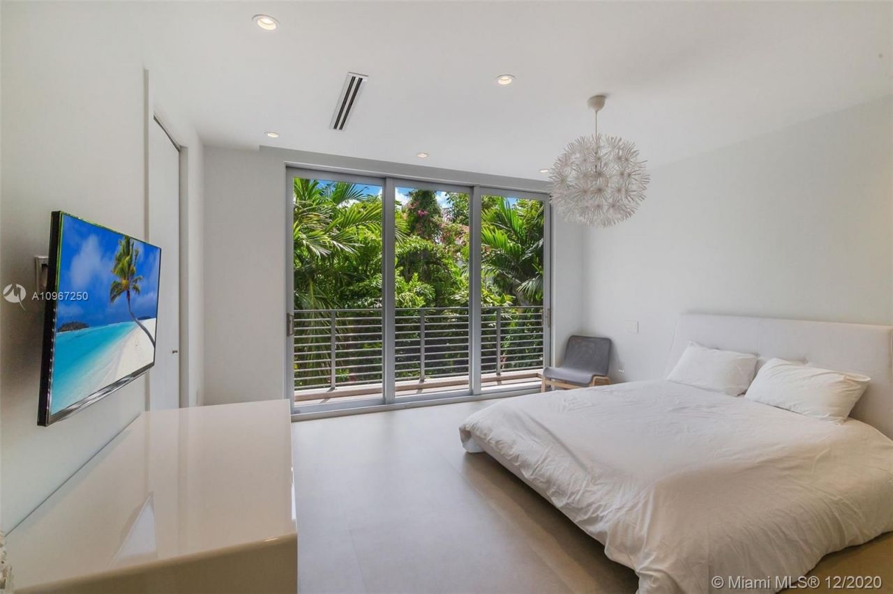 Вилла в Майами, США, 380 м² - фото 6