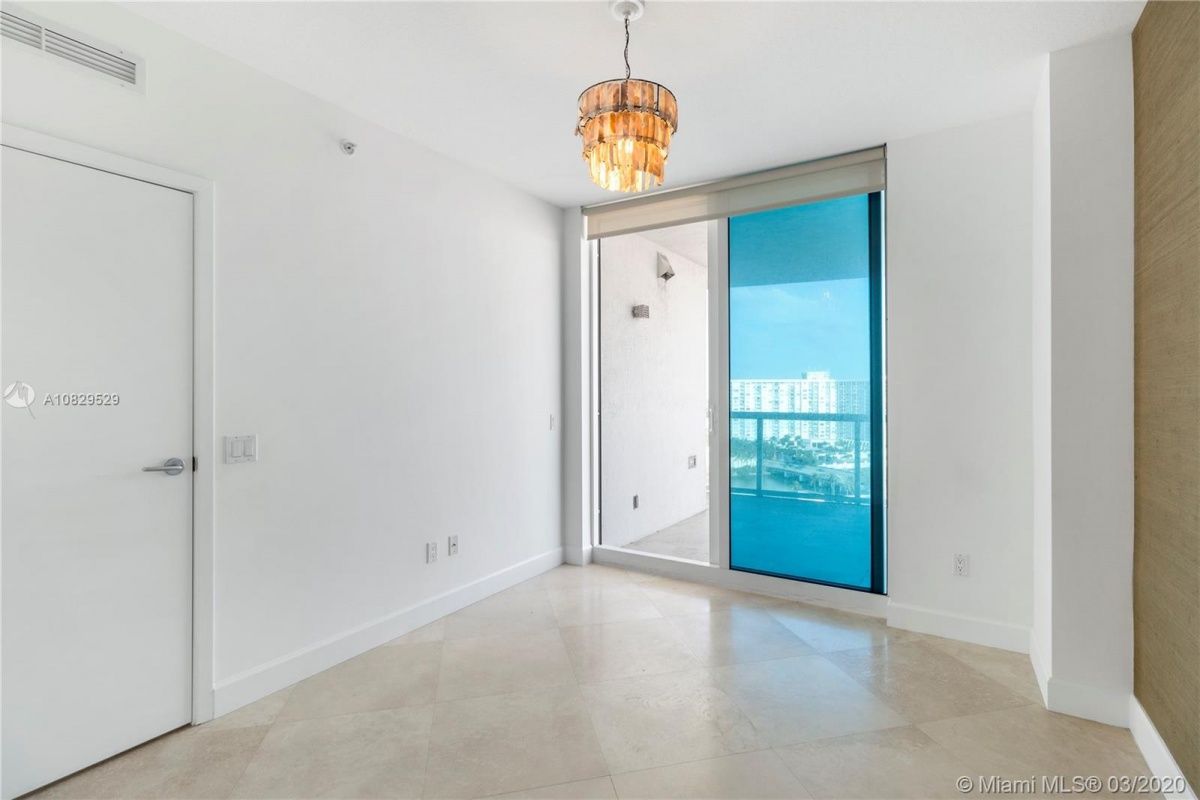 Квартира в Майами, США, 140 м² - фото 1