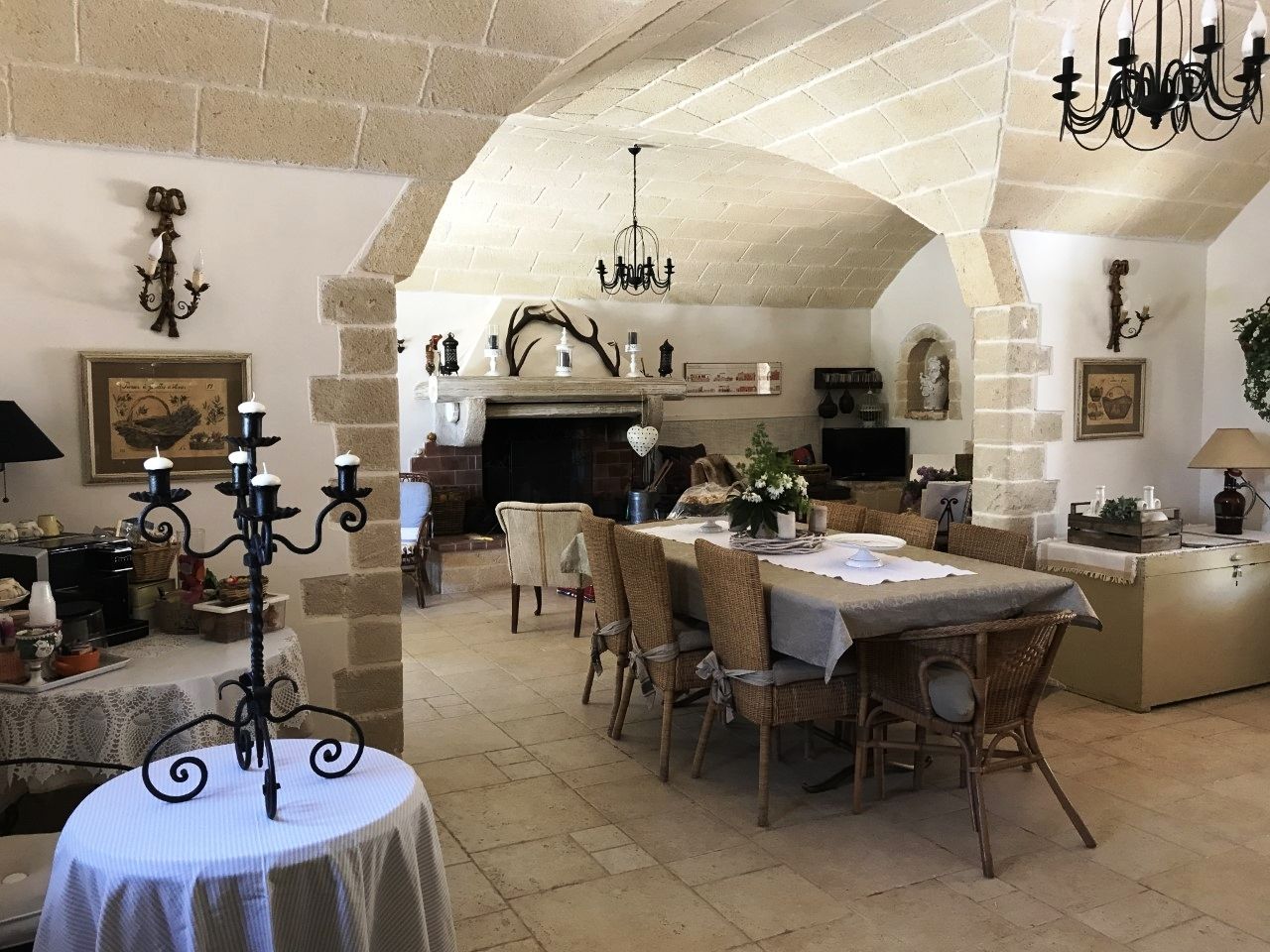 Ферма в Остуни, Италия, 200 м² - фото 9