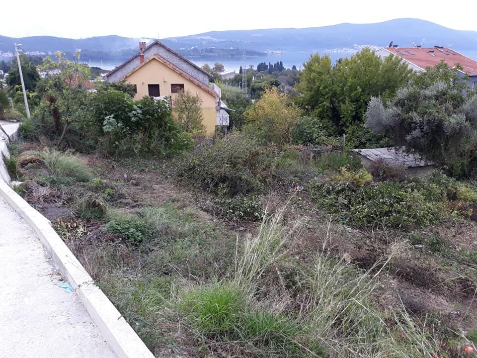 Земля в Тивате, Черногория, 754 м2 - фото 1