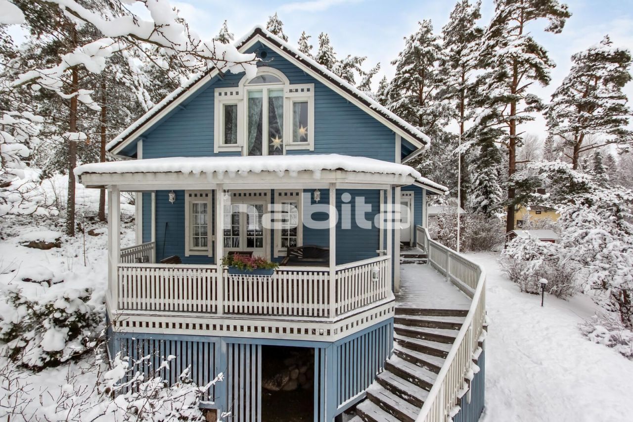 Дом в Хамине, Финляндия, 179 м2 - фото 1