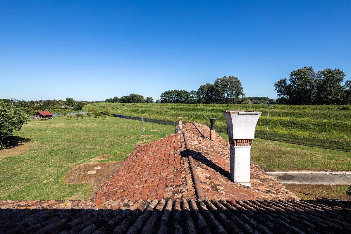 Вилла в Феррара, Италия, 825 м² - фото 17