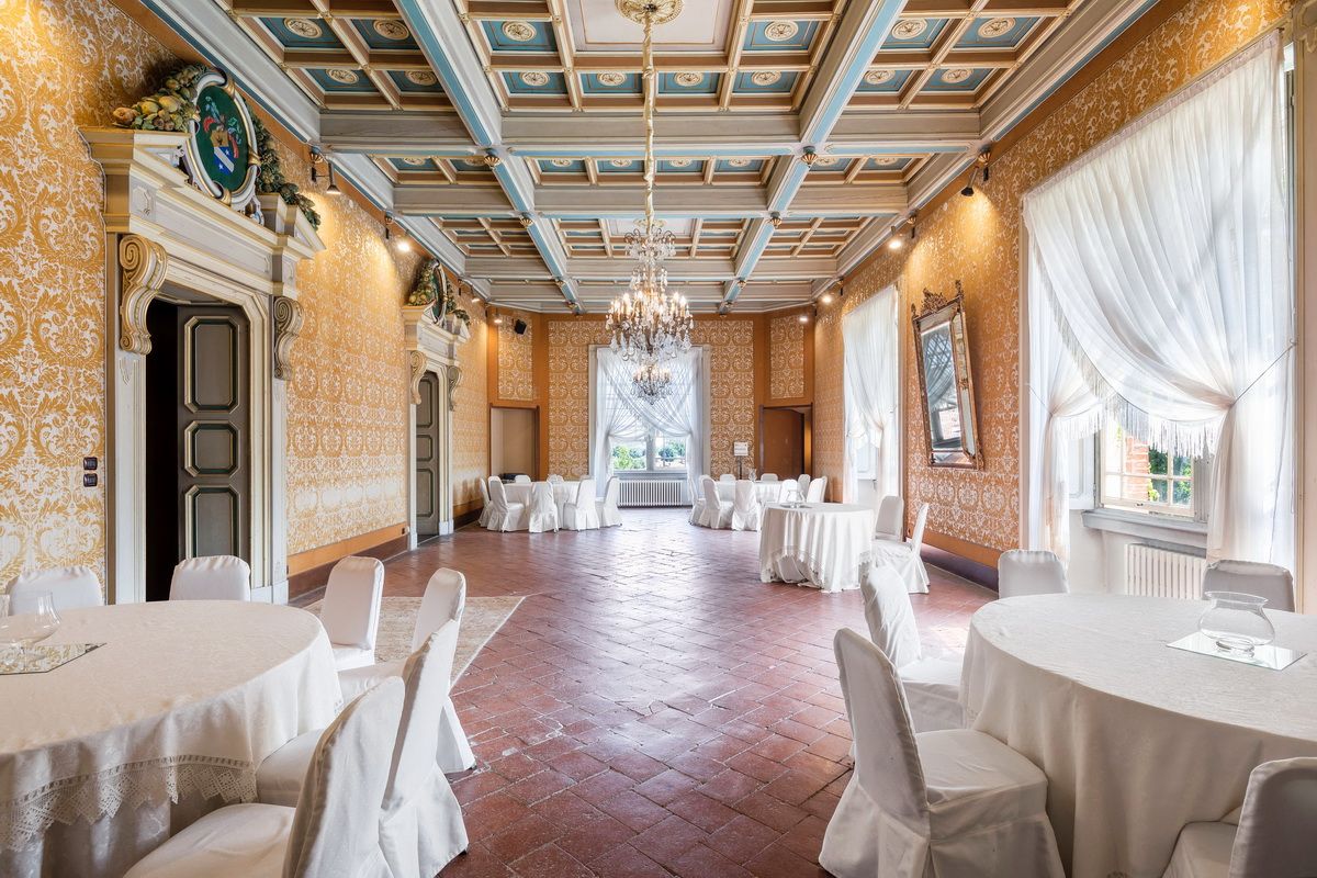 Отель, гостиница в Монферрате, Италия, 2 088 м² - фото 4