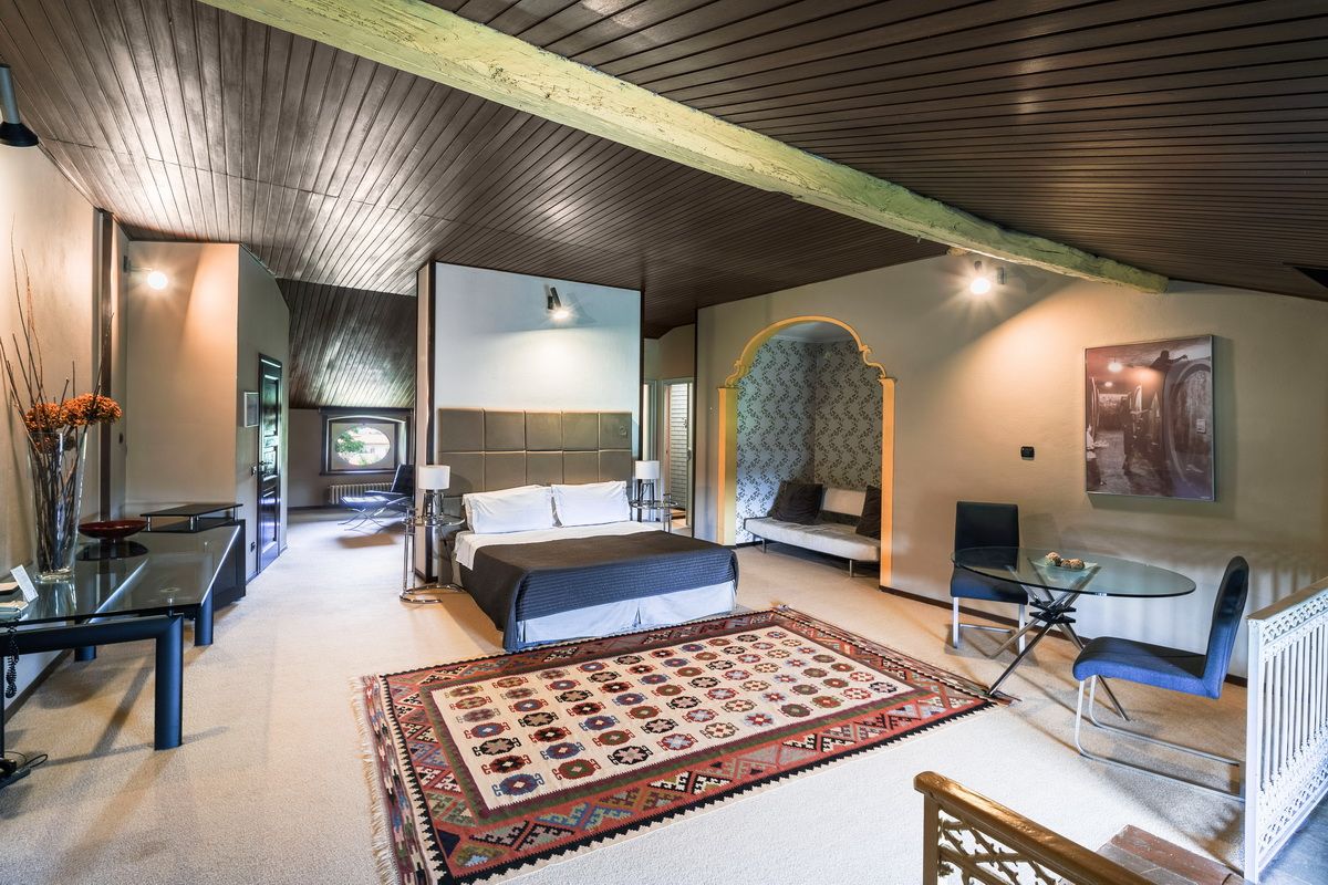 Отель, гостиница в Монферрате, Италия, 2 088 м² - фото 10