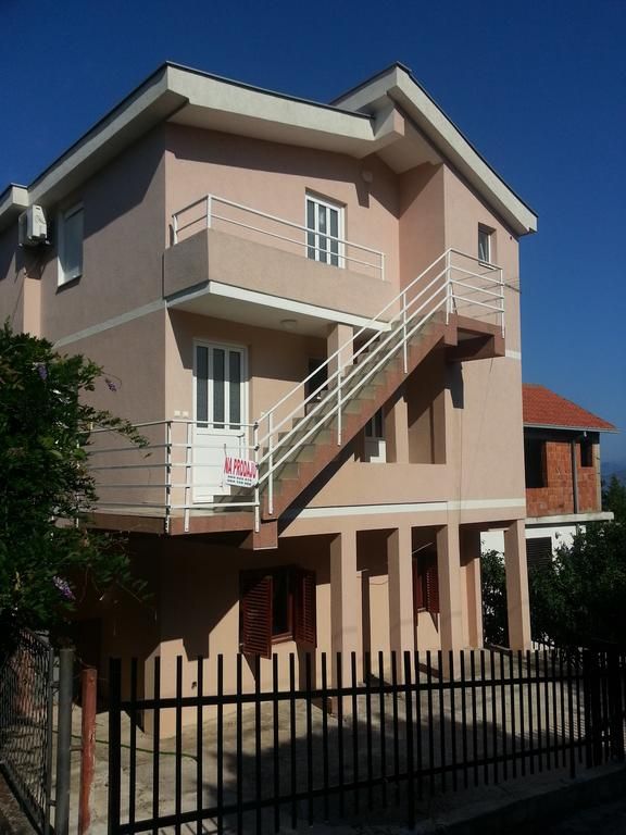 Дом в Баре, Черногория, 150 м2 - фото 1
