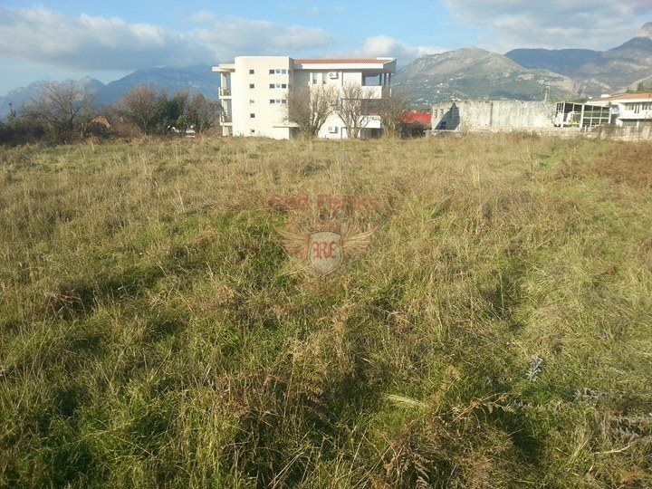 Земля в Баре, Черногория, 855 м2 - фото 1