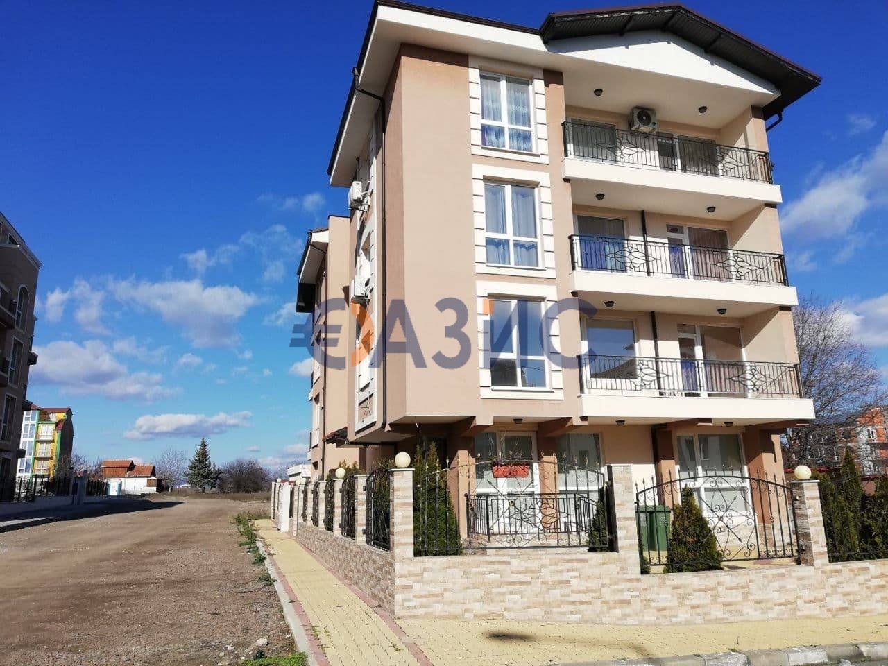 Апартаменты в Равде, Болгария, 64.9 м² - фото 1