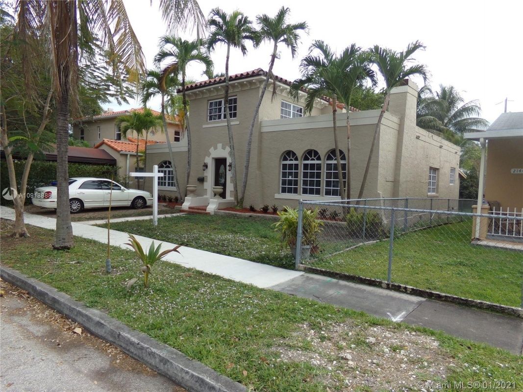Дом в Майами, США, 211 м2 - фото 1