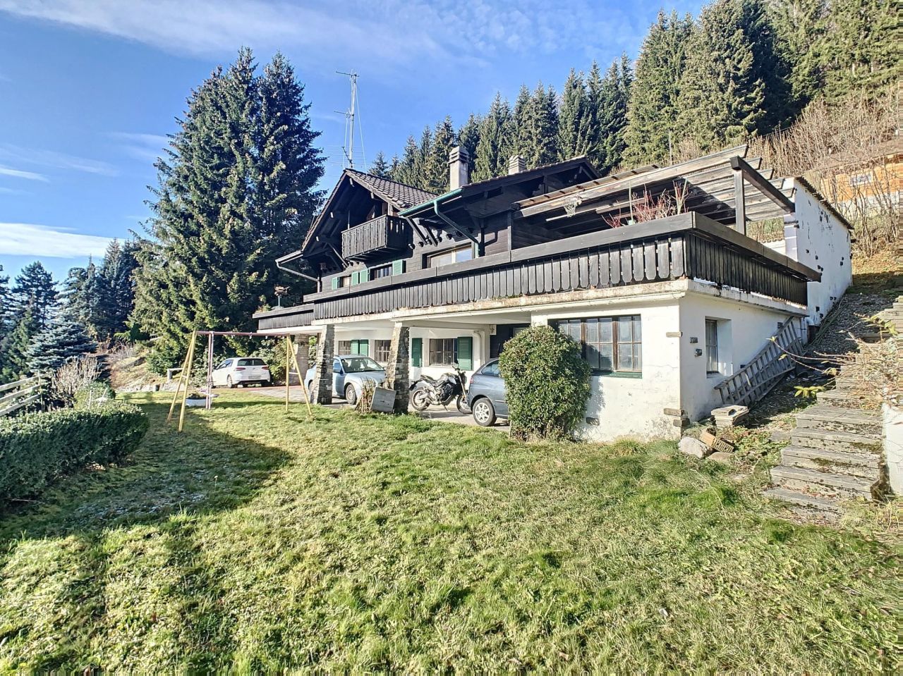 Дом Crésuz, Швейцария, 258 м2 - фото 1