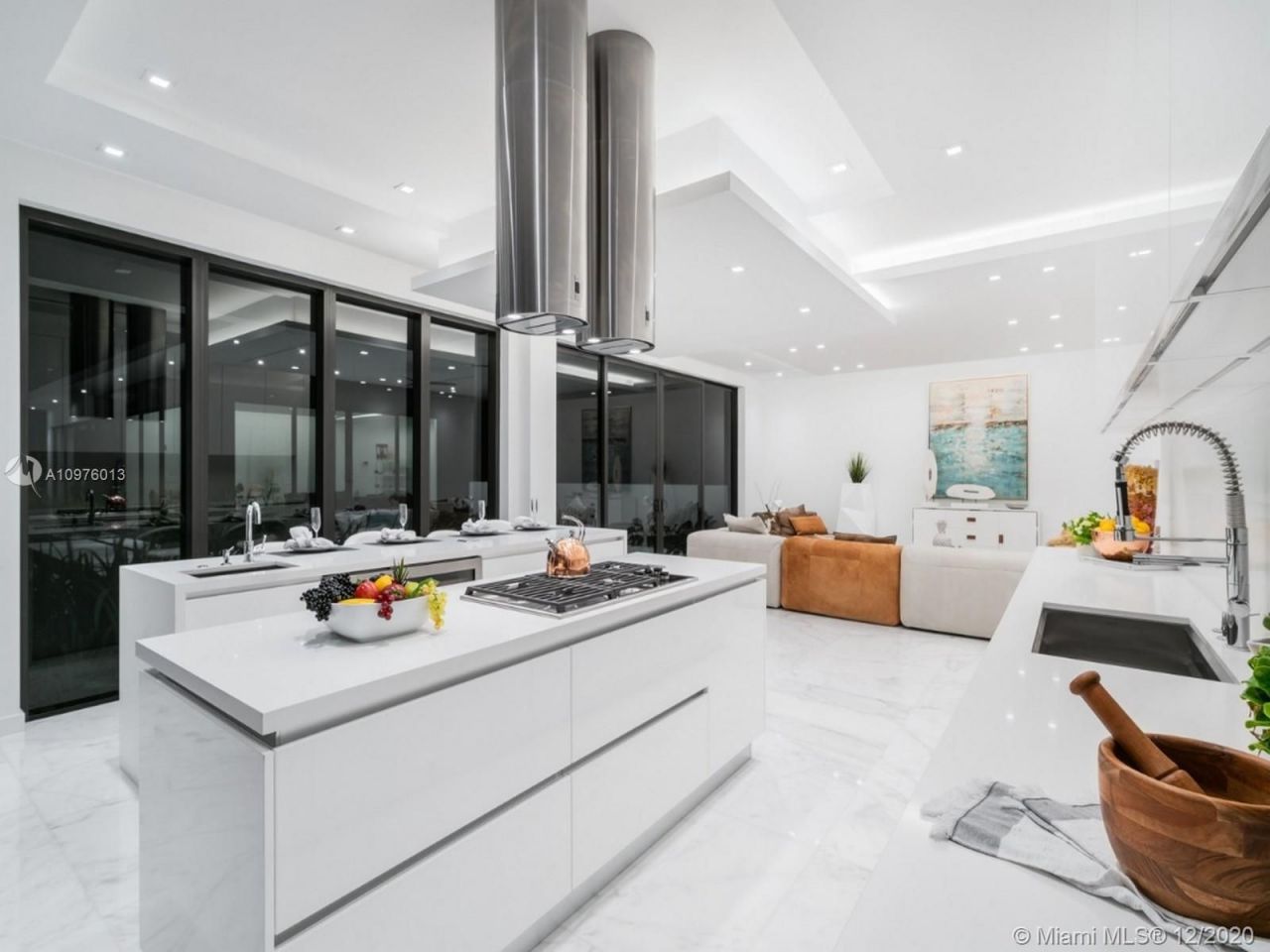 Вилла в Майами, США, 900 м² - фото 9