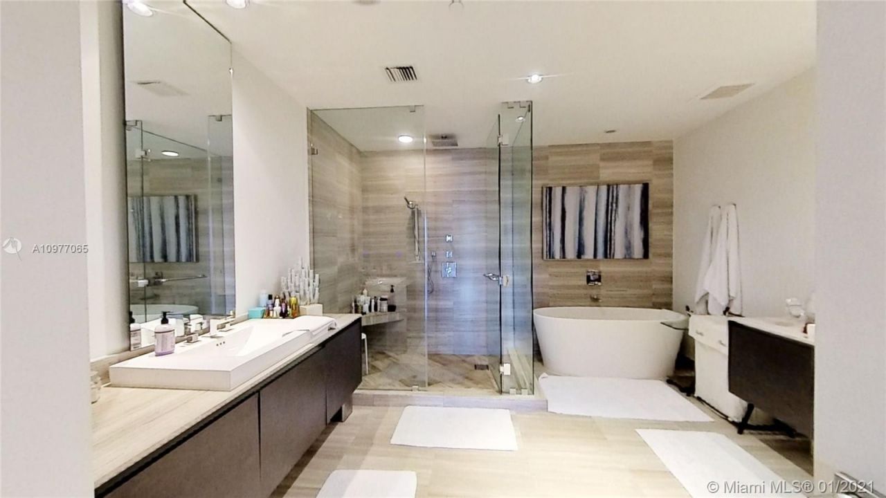 Квартира в Майами, США, 240 м² - фото 16