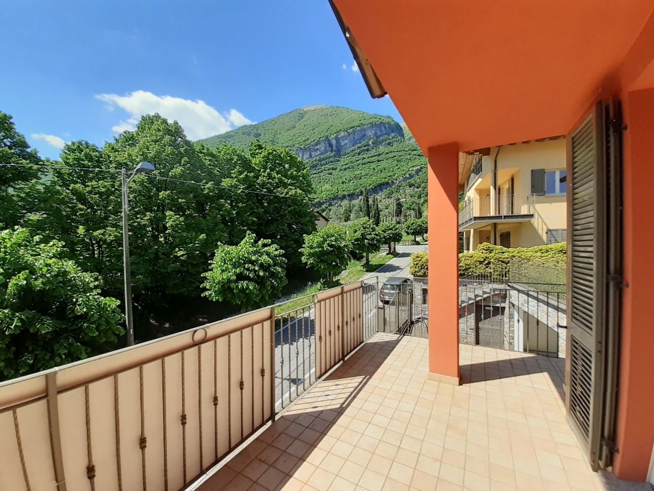 Апартаменты в Тремеццине, Италия, 80 м² - фото 13