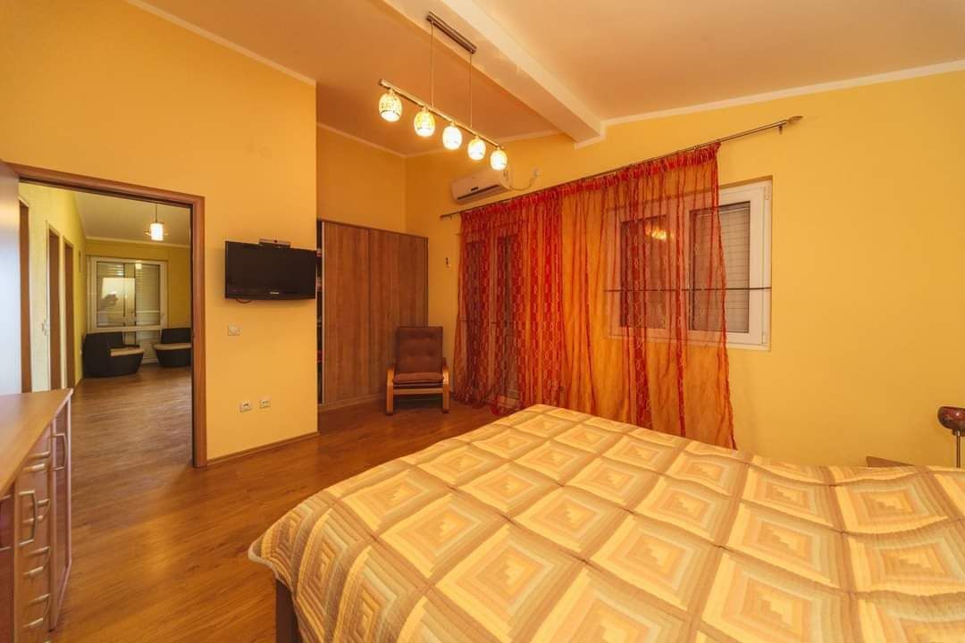 Коттедж в Баре, Черногория, 218 м² - фото 17