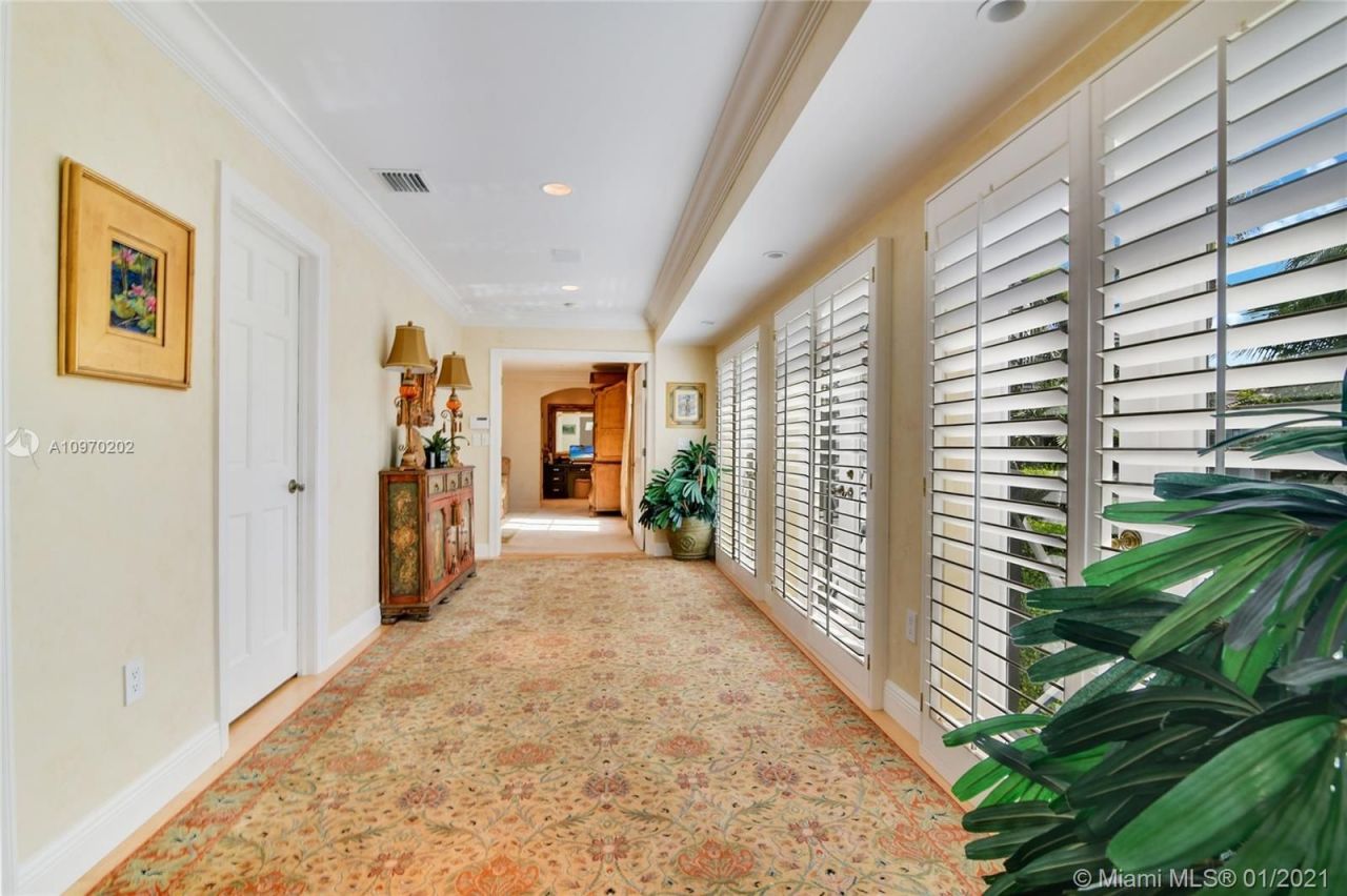 Вилла в Майами, США, 400 м² - фото 6