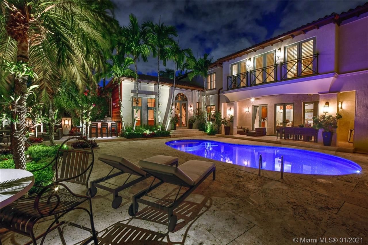 Вилла в Майами, США, 400 м² - фото 17