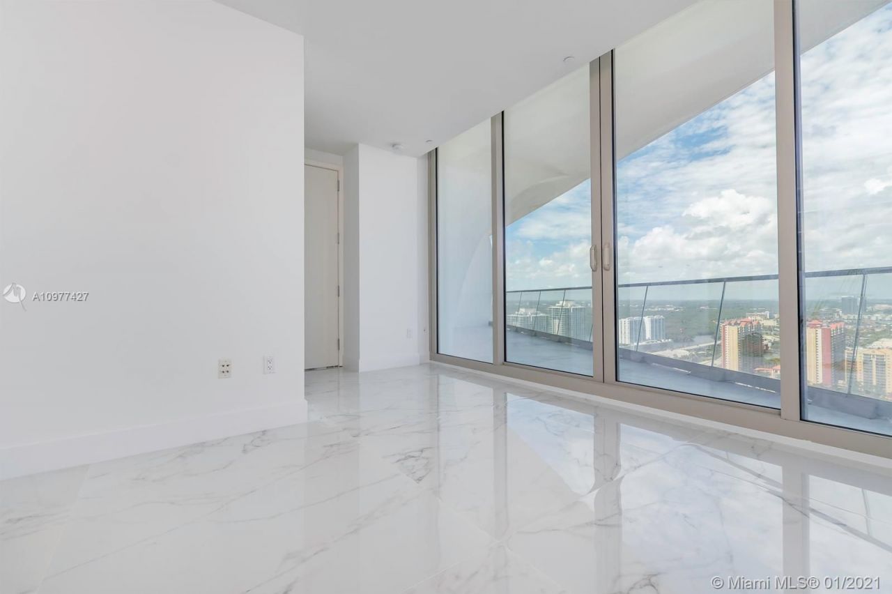 Квартира в Майами, США, 250 м² - фото 9