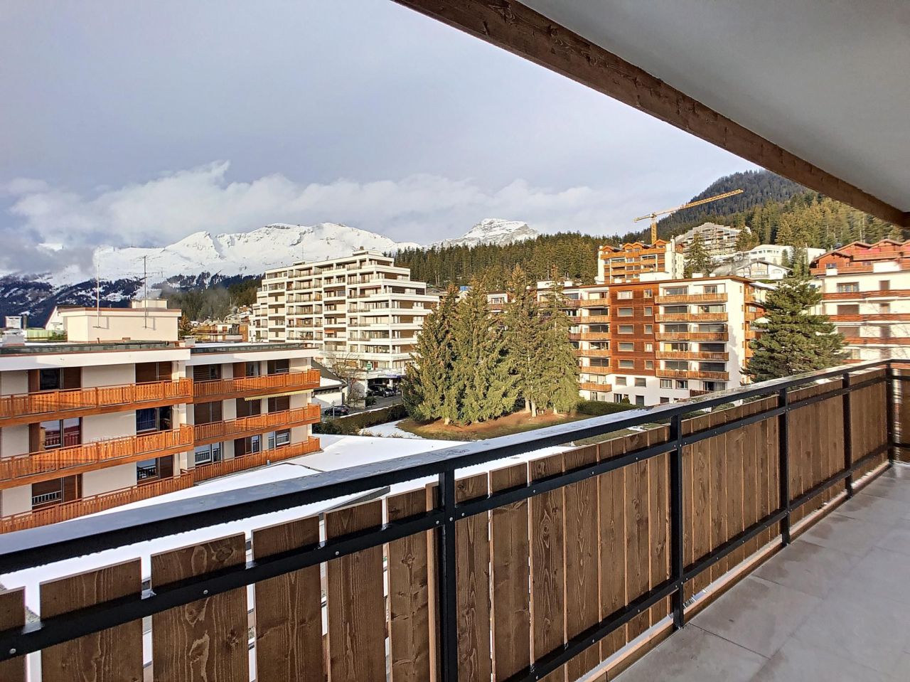Квартира в Кран-Монтане, Швейцария, 116 м2 - фото 1
