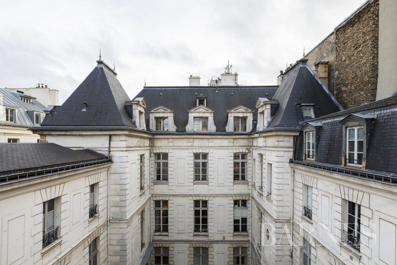 Квартира в 3-ем районе Парижа, Франция, 91.67 м2 - фото 1