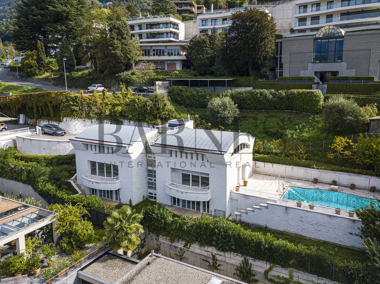 Дом в Лугано, Швейцария, 300 м2 - фото 1