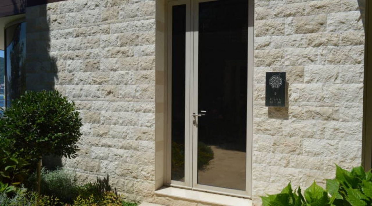 Квартира в Будве, Черногория, 167 м² - фото 4