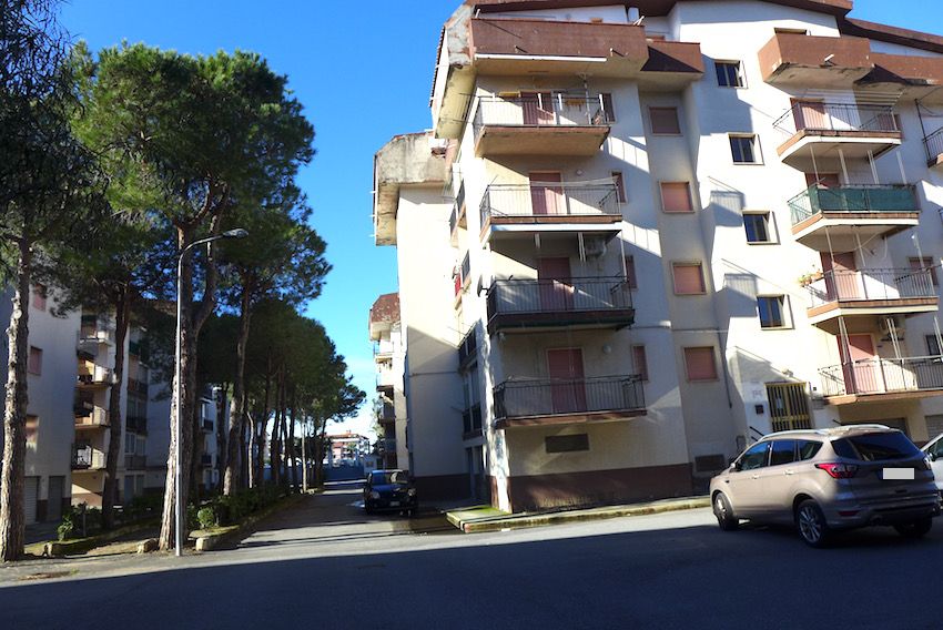 Апартаменты в Скалее, Италия, 50 м2 - фото 1