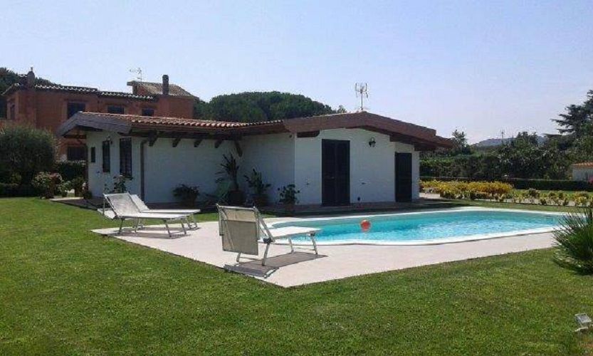 Вилла в Сан-Феличе-Чирчео, Италия, 100 м² - фото 6