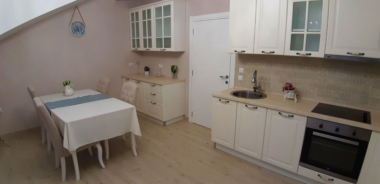 Квартира в Херцег-Нови, Черногория, 103 м² - фото 8